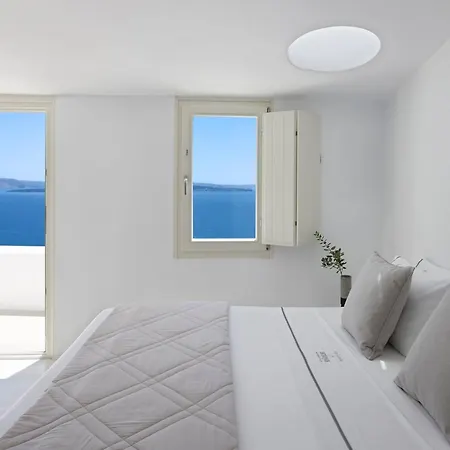 Villa Elegant Santorini House Serenity Caldera View Outdoor Hot Tub