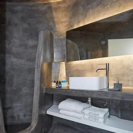 Elegant Santorini House Serenity Caldera View Outdoor Hot Tub * Tholos (Santorini)