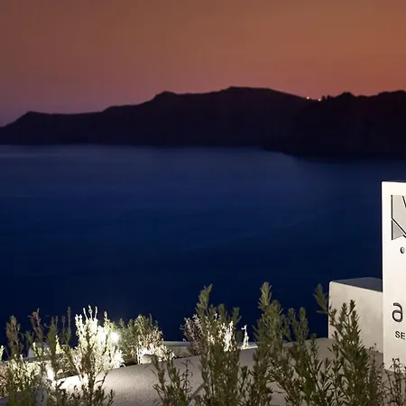 Villa Caldera Crest Oia Santorini Private Pool Caldera Views Hot Tub