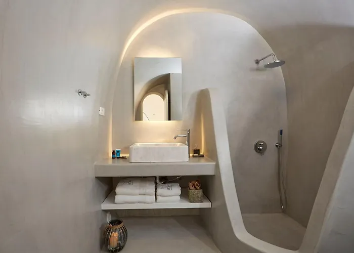 Villa Elegant Santorini House Serenity Caldera View Outdoor Hot Tub