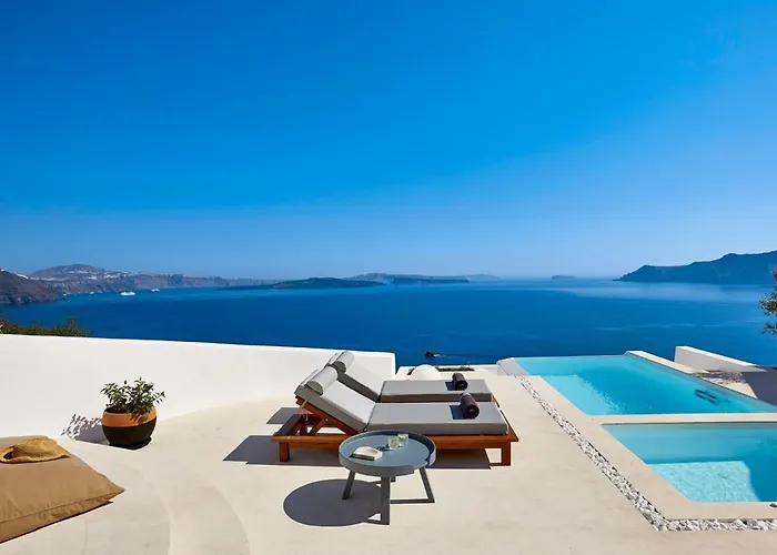 Elegant Santorini House Serenity Caldera View Outdoor Hot Tub *